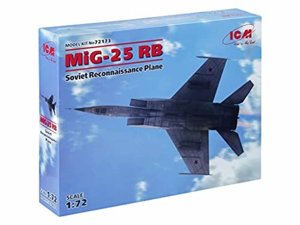 Test du kit de maquette ICM MiG-25 RB à l'échelle 1/72