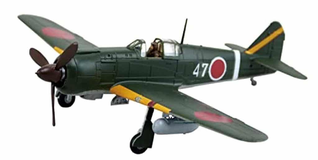 Test du modèle réduit d'avion Aoshima Bunka Kyozai 1/72 Type 5