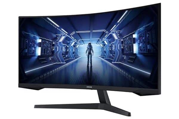 Découvrez notre test complet du Samsung Odyssey G5, l'écran pc gaming incurvé 34 pouces offrant une immersion maximale et des performances exceptionnelles pour les gamers exigeants. 