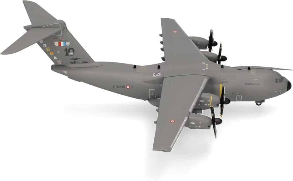 Avis sur la miniature Herpa avion Armée de l'air à l'échelle 1 : 200