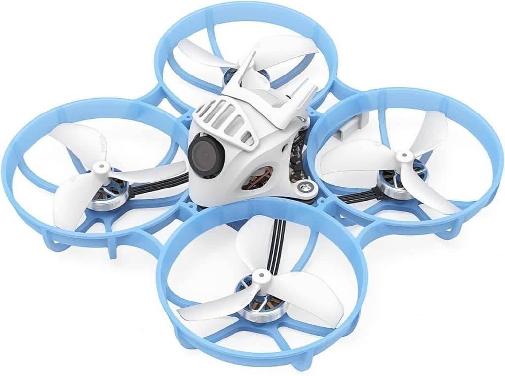 Test du drone BETAFPV Meteor75 Pro : performances de vol et autonomie