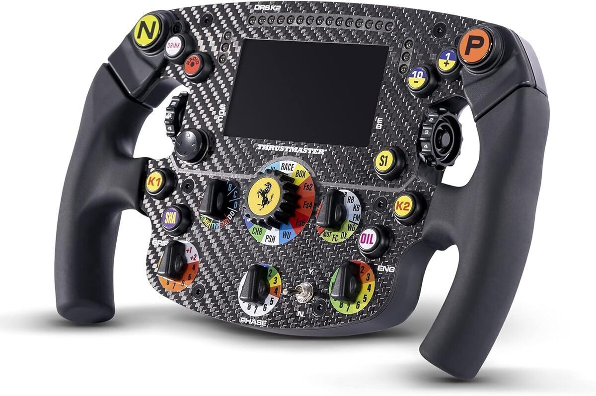 Test du volant Thrustmaster Formula Ferrari SF1000 Edition : notre avis complet