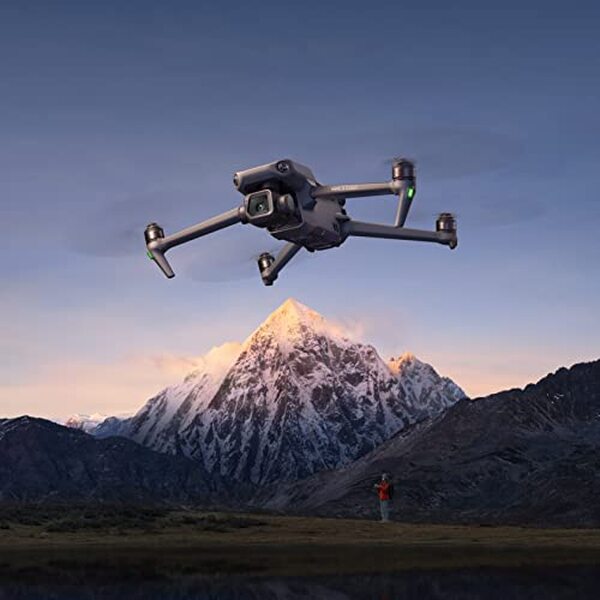 Découvrez notre test détaillé du DJI Mavic 3 Classic, le drone caméra 5, 1K avec radiocommande. Performances, caractéristiques et avis d'expert pour bien choisir votre drone. 