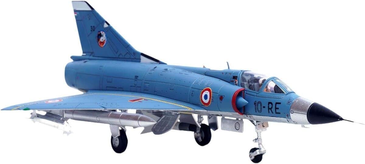 Avis sur la maquette d'avion de chasse prédolo 1/72 : un objet déco séduisant