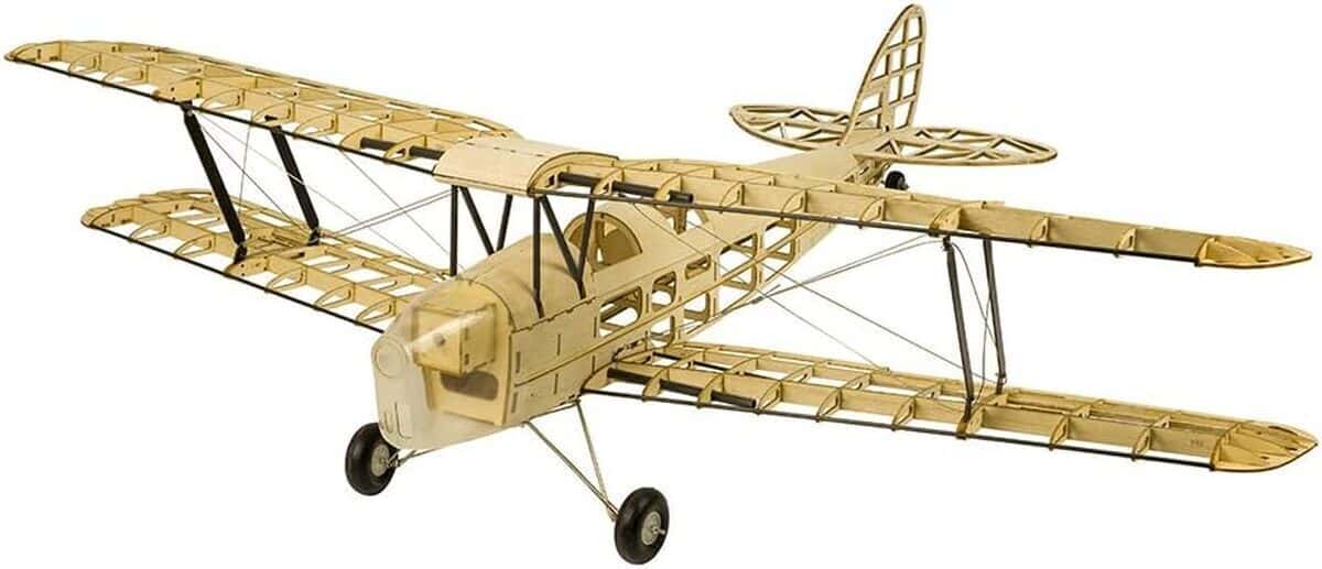 Test du biplan électrique Tiger Moth DH82a : précision laser et télécommande