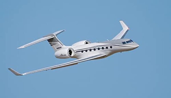 Découvrez le test complet du jet d'affaires Amewi AM650, un modèle radiocommandé de 1766 mm offrant performance et élégance. Avis détaillé et caractéristiques du PNP Amewi AMXPlanes. 